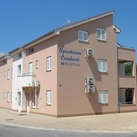 Apartments Crnekovic V Baška Dış mekan fotoğraf