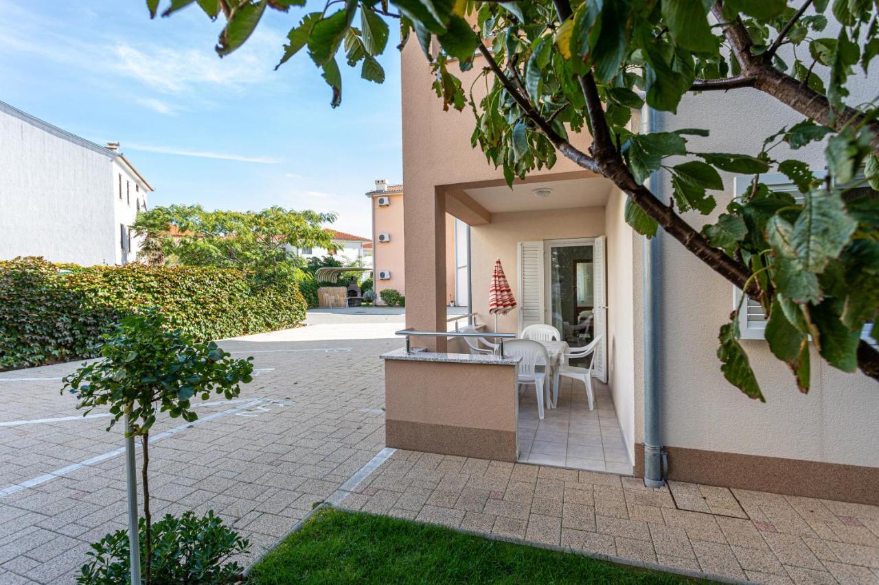 Apartments Crnekovic V Baška Dış mekan fotoğraf