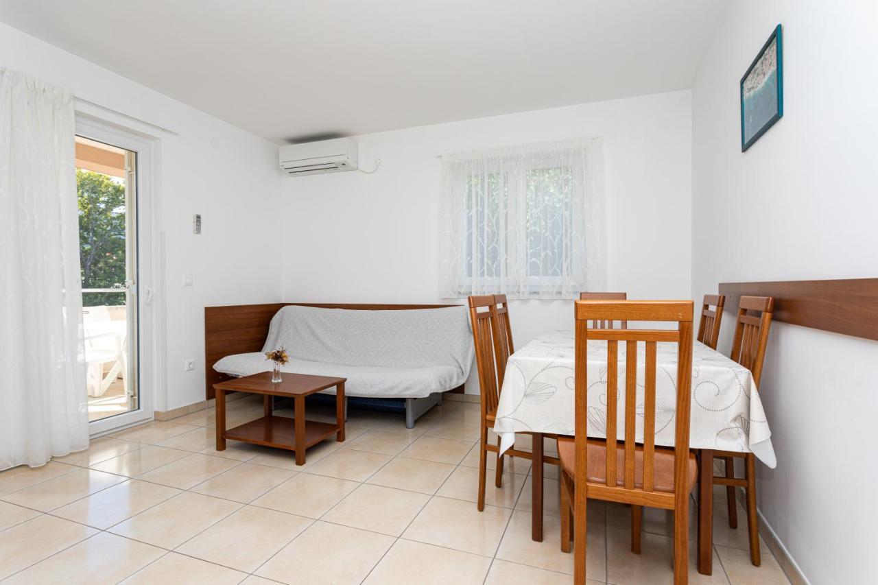 Apartments Crnekovic V Baška Dış mekan fotoğraf