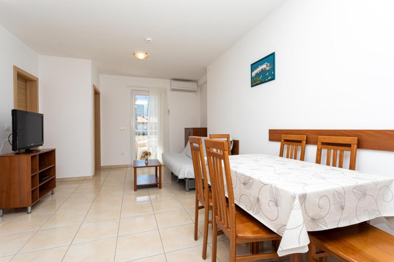 Apartments Crnekovic V Baška Dış mekan fotoğraf