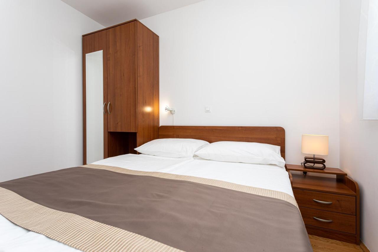 Apartments Crnekovic V Baška Dış mekan fotoğraf