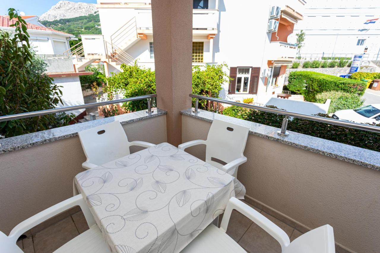 Apartments Crnekovic V Baška Dış mekan fotoğraf
