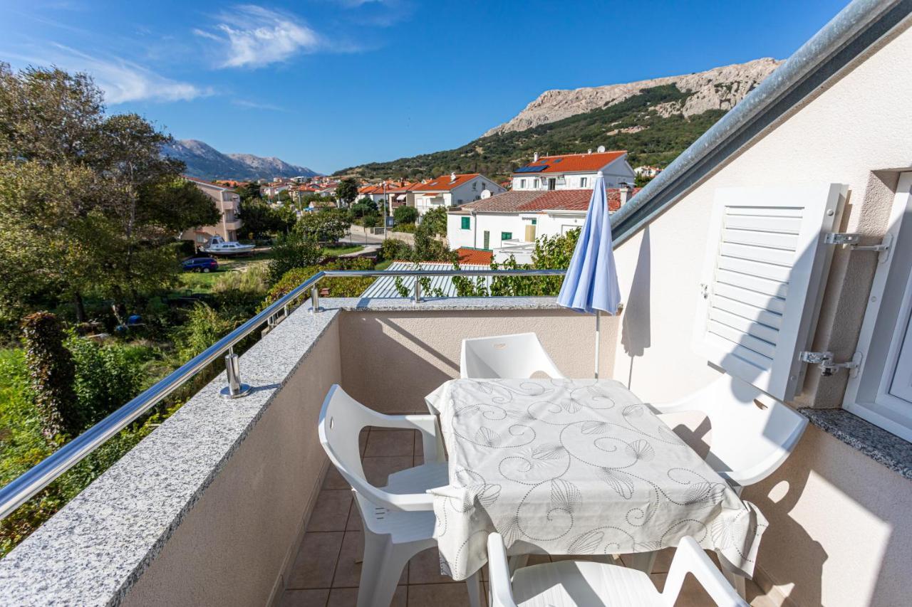 Apartments Crnekovic V Baška Dış mekan fotoğraf
